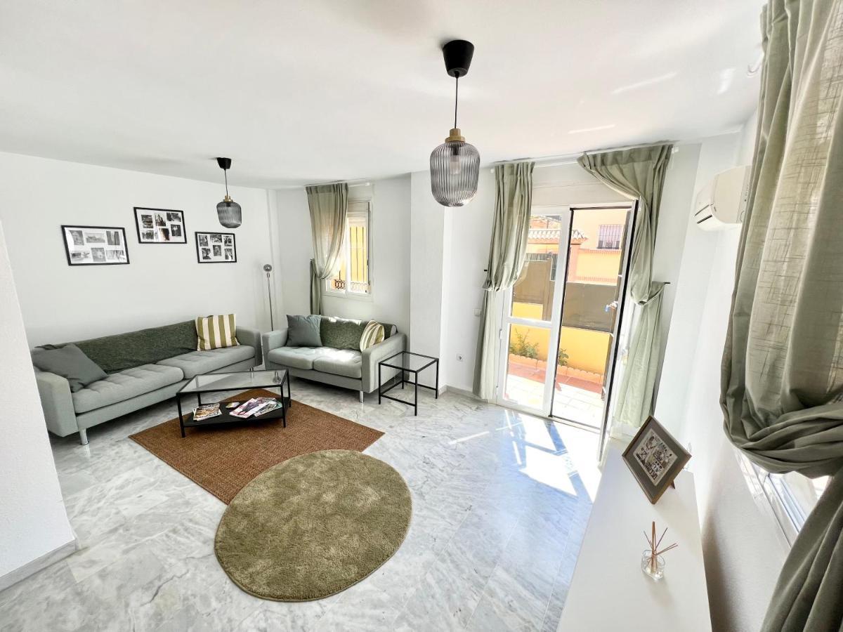 La Casa Del Oro Villa Bormujos Luaran gambar